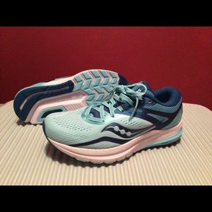 Saucony shoes basically brand new